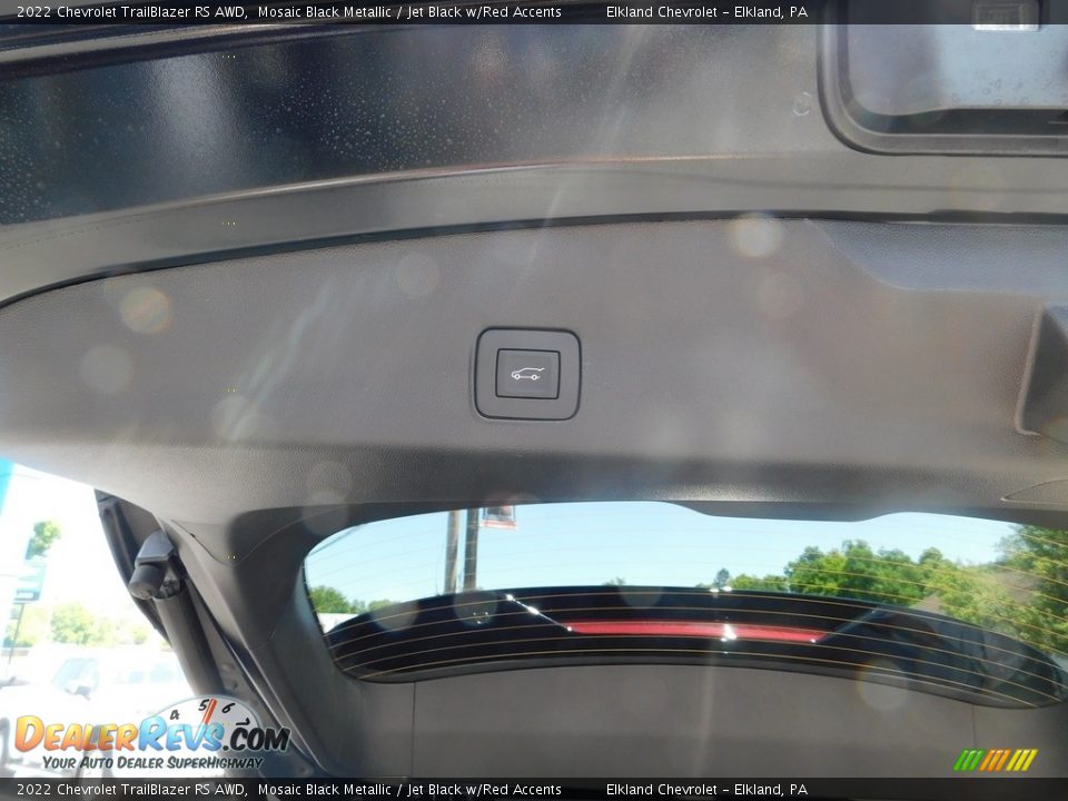 2022 Chevrolet TrailBlazer RS AWD Mosaic Black Metallic / Jet Black w/Red Accents Photo #10