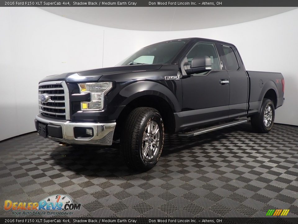 2016 Ford F150 XLT SuperCab 4x4 Shadow Black / Medium Earth Gray Photo #9