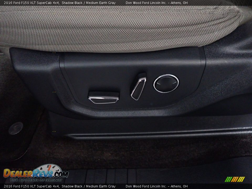 2016 Ford F150 XLT SuperCab 4x4 Shadow Black / Medium Earth Gray Photo #24