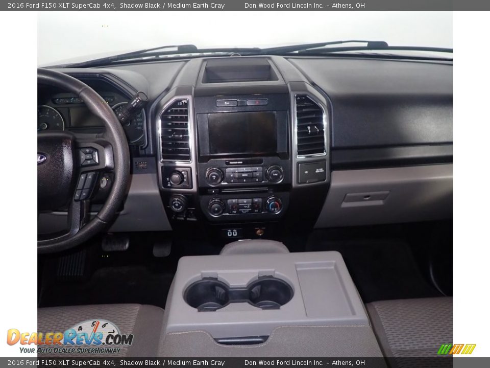 2016 Ford F150 XLT SuperCab 4x4 Shadow Black / Medium Earth Gray Photo #26