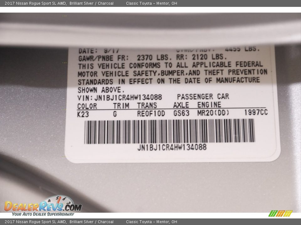 2017 Nissan Rogue Sport SL AWD Brilliant Silver / Charcoal Photo #22