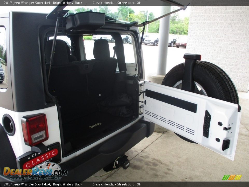 2017 Jeep Wrangler Sport 4x4 Bright White / Black Photo #14