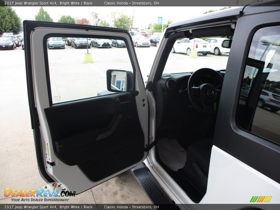 2017 Jeep Wrangler Sport 4x4 Bright White / Black Photo #22