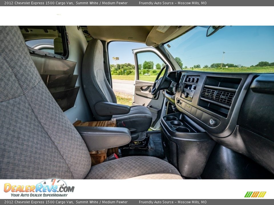 2012 Chevrolet Express 1500 Cargo Van Summit White / Medium Pewter Photo #16