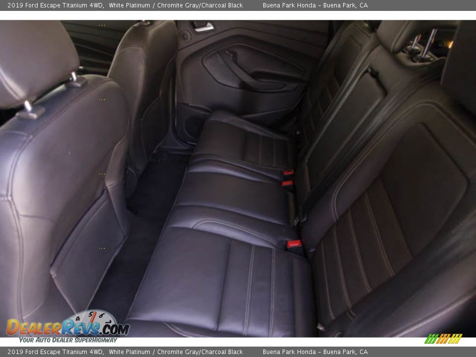 2019 Ford Escape Titanium 4WD White Platinum / Chromite Gray/Charcoal Black Photo #4