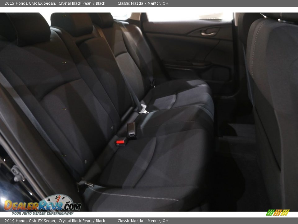 2019 Honda Civic EX Sedan Crystal Black Pearl / Black Photo #16