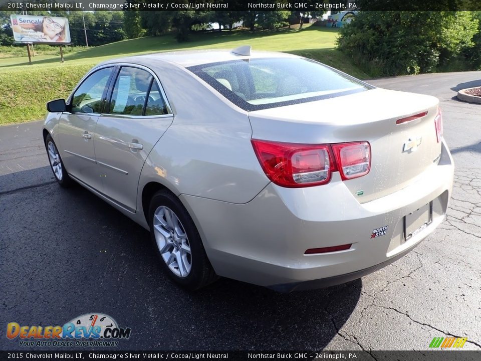 2015 Chevrolet Malibu LT Champagne Silver Metallic / Cocoa/Light Neutral Photo #3