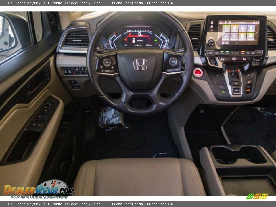 2019 Honda Odyssey EX-L White Diamond Pearl / Beige Photo #5