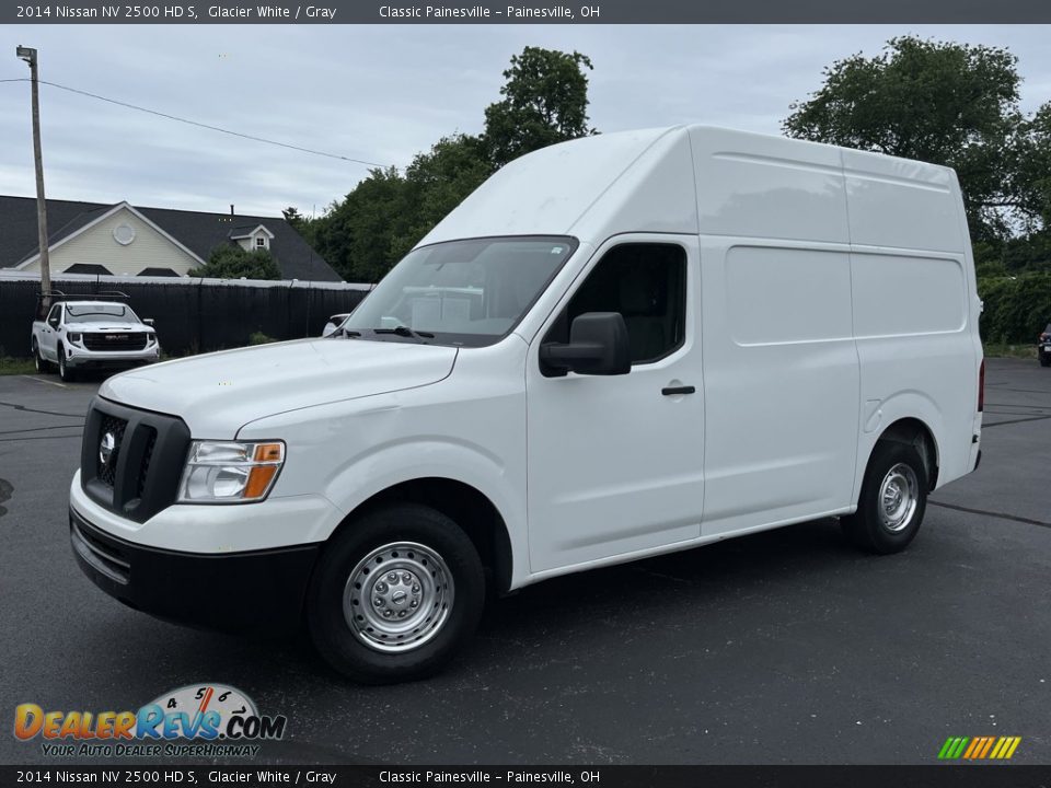 Front 3/4 View of 2014 Nissan NV 2500 HD S Photo #1