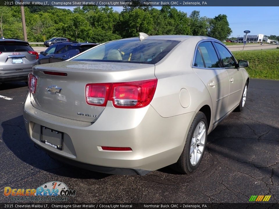 2015 Chevrolet Malibu LT Champagne Silver Metallic / Cocoa/Light Neutral Photo #6