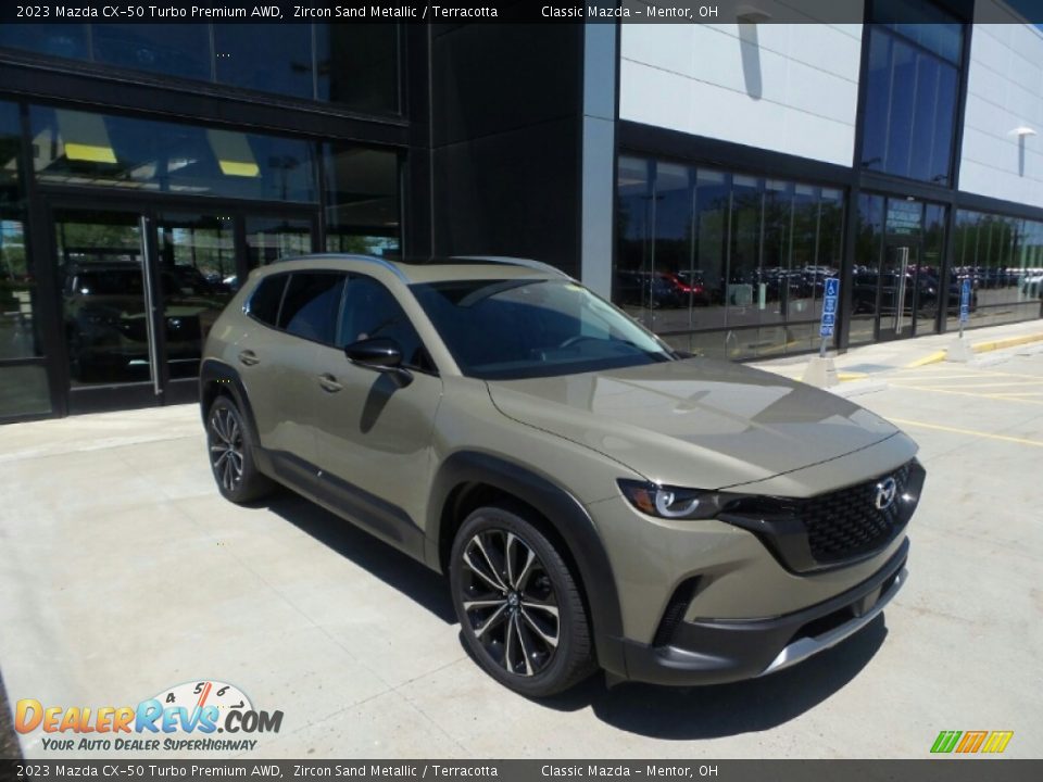 Front 3/4 View of 2023 Mazda CX-50 Turbo Premium AWD Photo #1