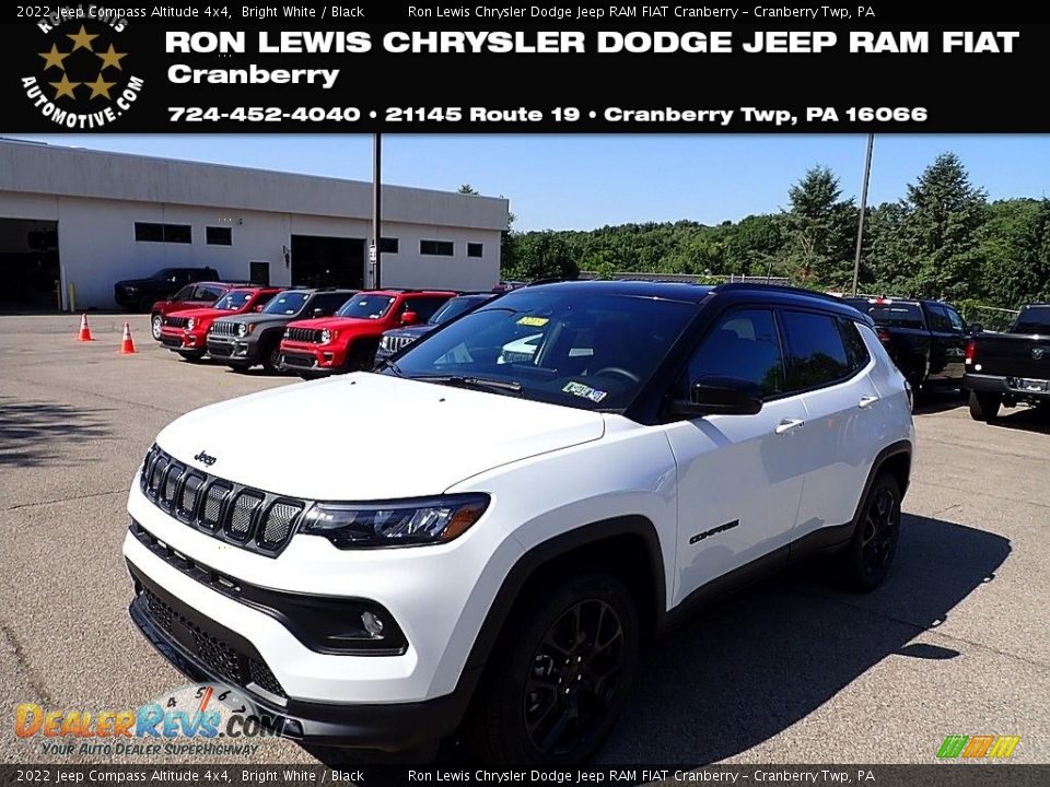 2022 Jeep Compass Altitude 4x4 Bright White / Black Photo #1