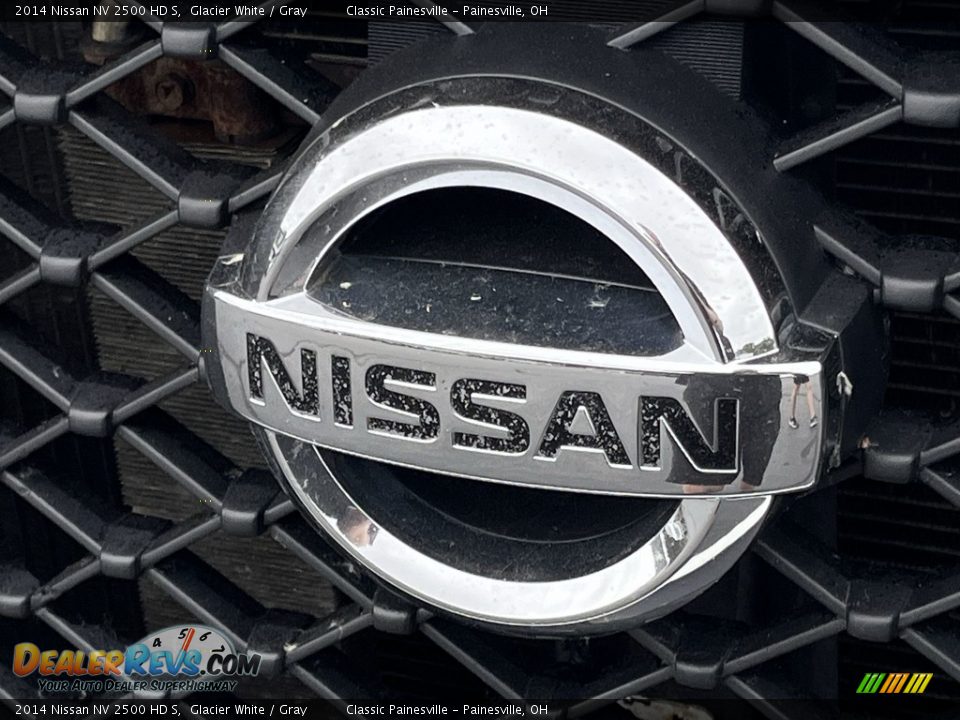 2014 Nissan NV 2500 HD S Glacier White / Gray Photo #16