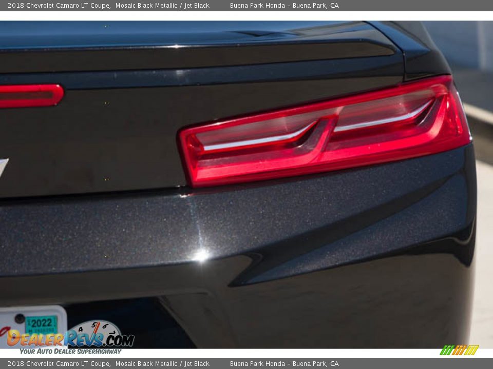2018 Chevrolet Camaro LT Coupe Mosaic Black Metallic / Jet Black Photo #11
