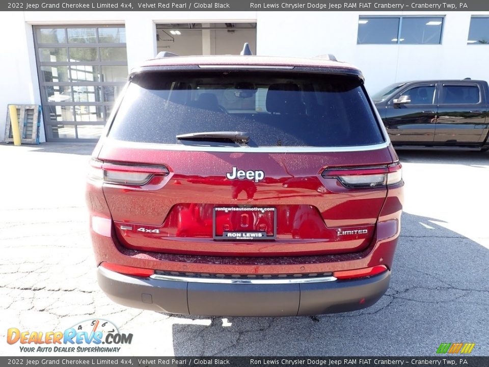 2022 Jeep Grand Cherokee L Limited 4x4 Velvet Red Pearl / Global Black Photo #4