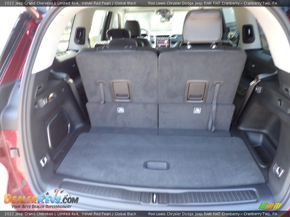 2022 Jeep Grand Cherokee L Limited 4x4 Velvet Red Pearl / Global Black Photo #12