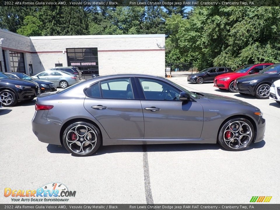 2022 Alfa Romeo Giulia Veloce AWD Vesuvio Gray Metallic / Black Photo #6