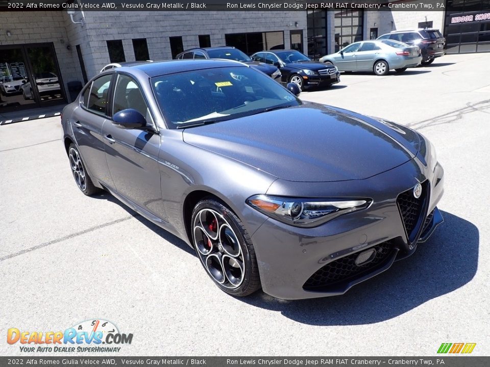 2022 Alfa Romeo Giulia Veloce AWD Vesuvio Gray Metallic / Black Photo #7