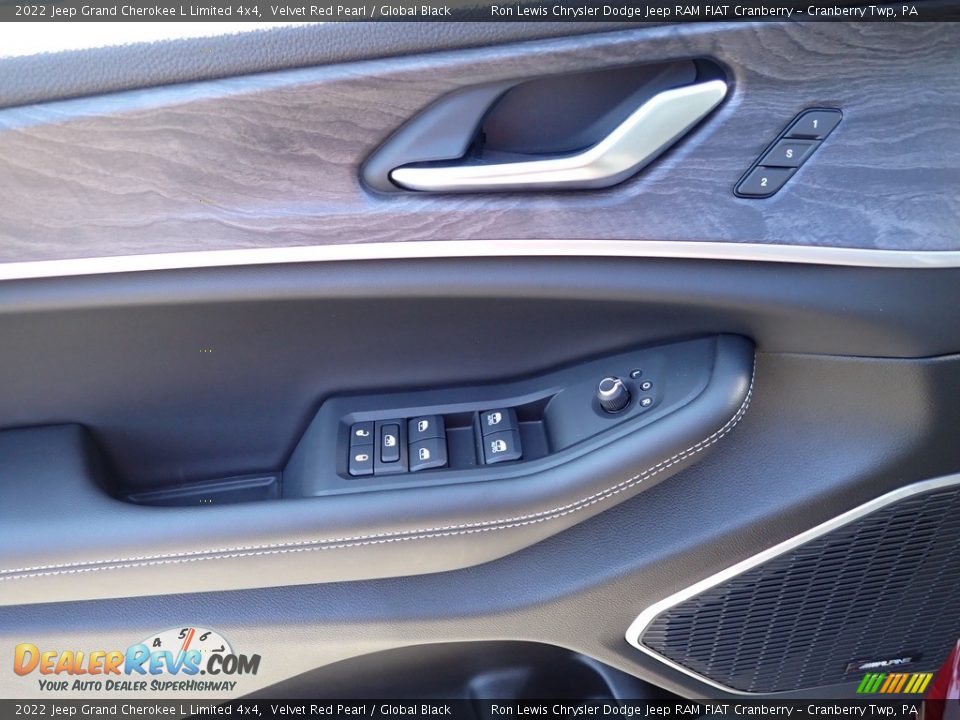 2022 Jeep Grand Cherokee L Limited 4x4 Velvet Red Pearl / Global Black Photo #16