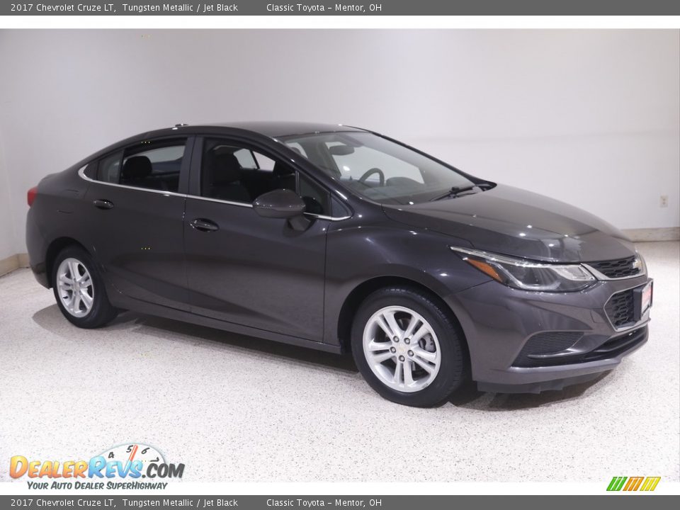 2017 Chevrolet Cruze LT Tungsten Metallic / Jet Black Photo #1