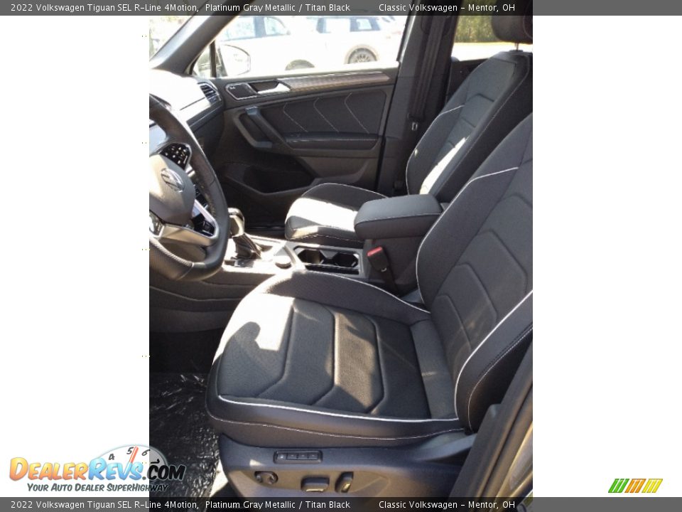 Titan Black Interior - 2022 Volkswagen Tiguan SEL R-Line 4Motion Photo #4