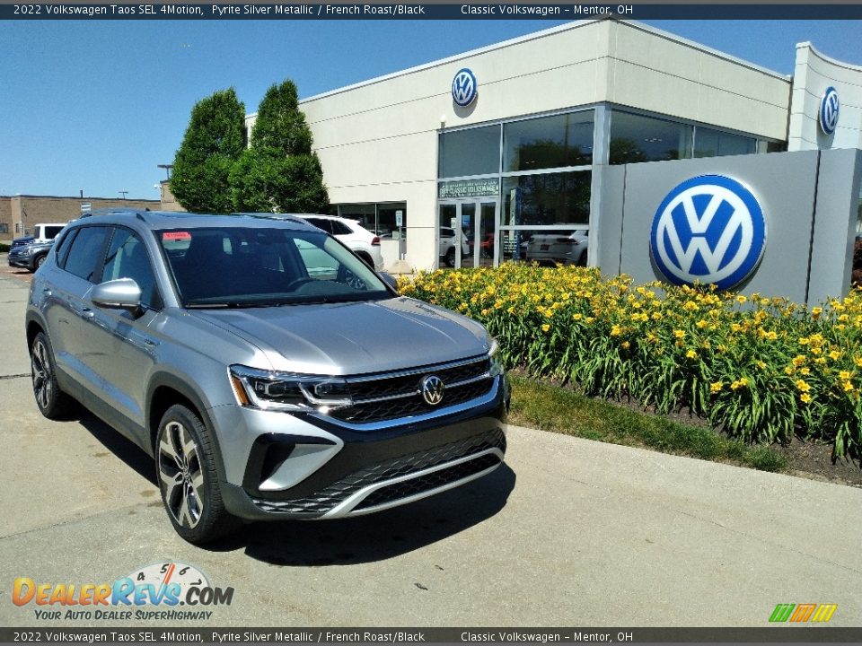 2022 Volkswagen Taos SEL 4Motion Pyrite Silver Metallic / French Roast/Black Photo #1
