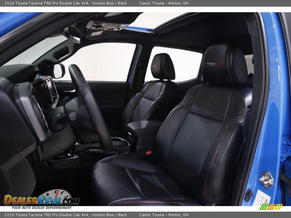 Front Seat of 2019 Toyota Tacoma TRD Pro Double Cab 4x4 Photo #5