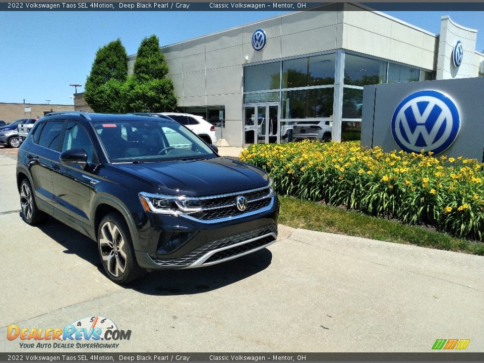 2022 Volkswagen Taos SEL 4Motion Deep Black Pearl / Gray Photo #1