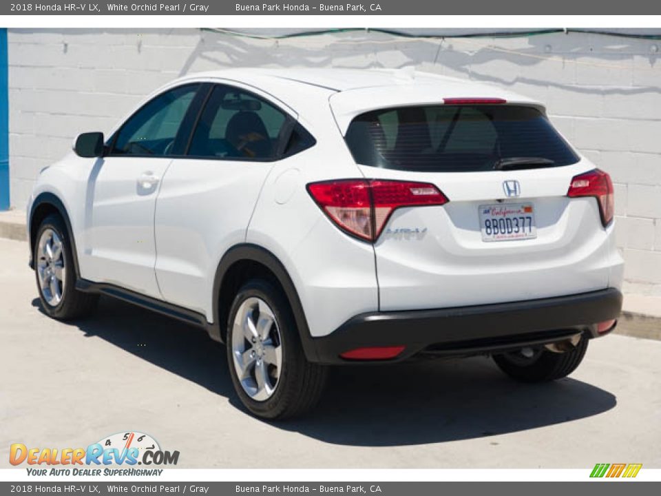 2018 Honda HR-V LX White Orchid Pearl / Gray Photo #2