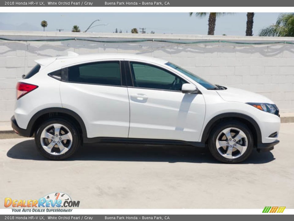 2018 Honda HR-V LX White Orchid Pearl / Gray Photo #14