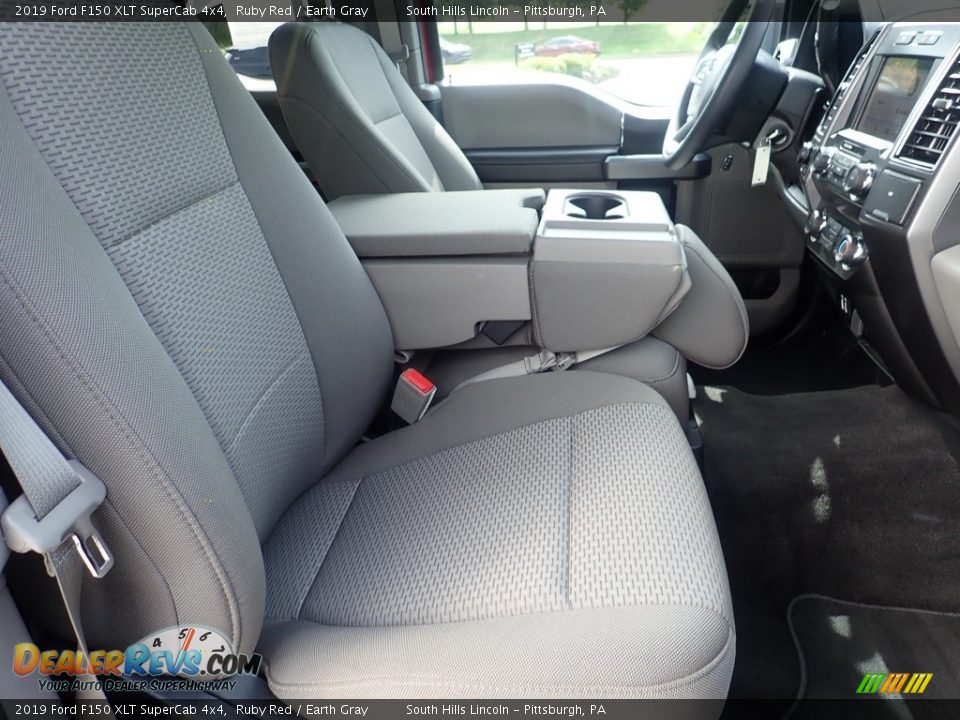 2019 Ford F150 XLT SuperCab 4x4 Ruby Red / Earth Gray Photo #10
