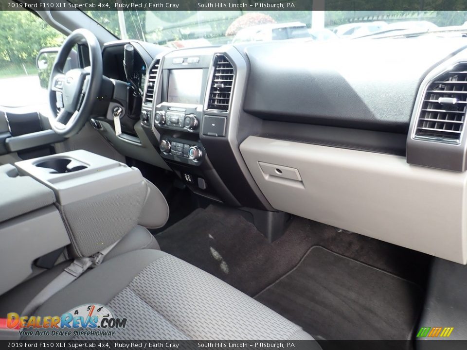 2019 Ford F150 XLT SuperCab 4x4 Ruby Red / Earth Gray Photo #11