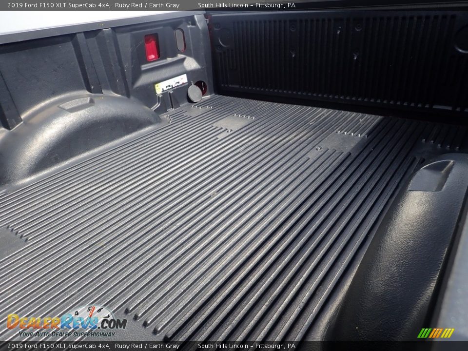 2019 Ford F150 XLT SuperCab 4x4 Ruby Red / Earth Gray Photo #15