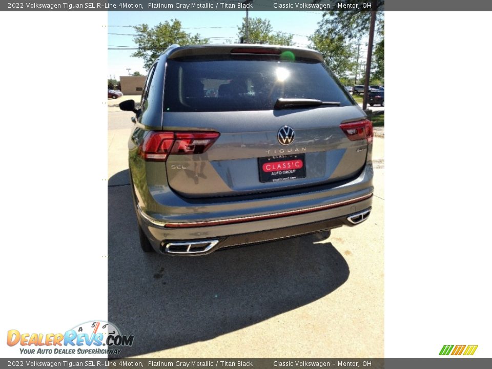 2022 Volkswagen Tiguan SEL R-Line 4Motion Platinum Gray Metallic / Titan Black Photo #4