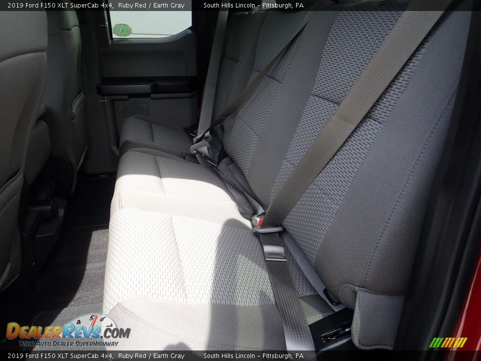2019 Ford F150 XLT SuperCab 4x4 Ruby Red / Earth Gray Photo #17