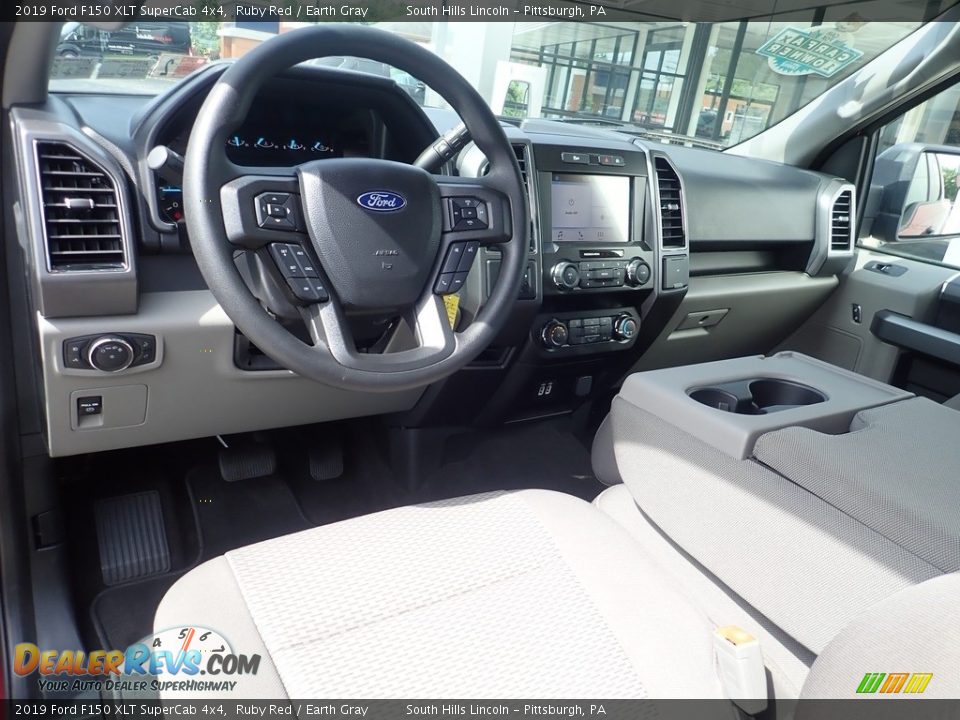2019 Ford F150 XLT SuperCab 4x4 Ruby Red / Earth Gray Photo #18