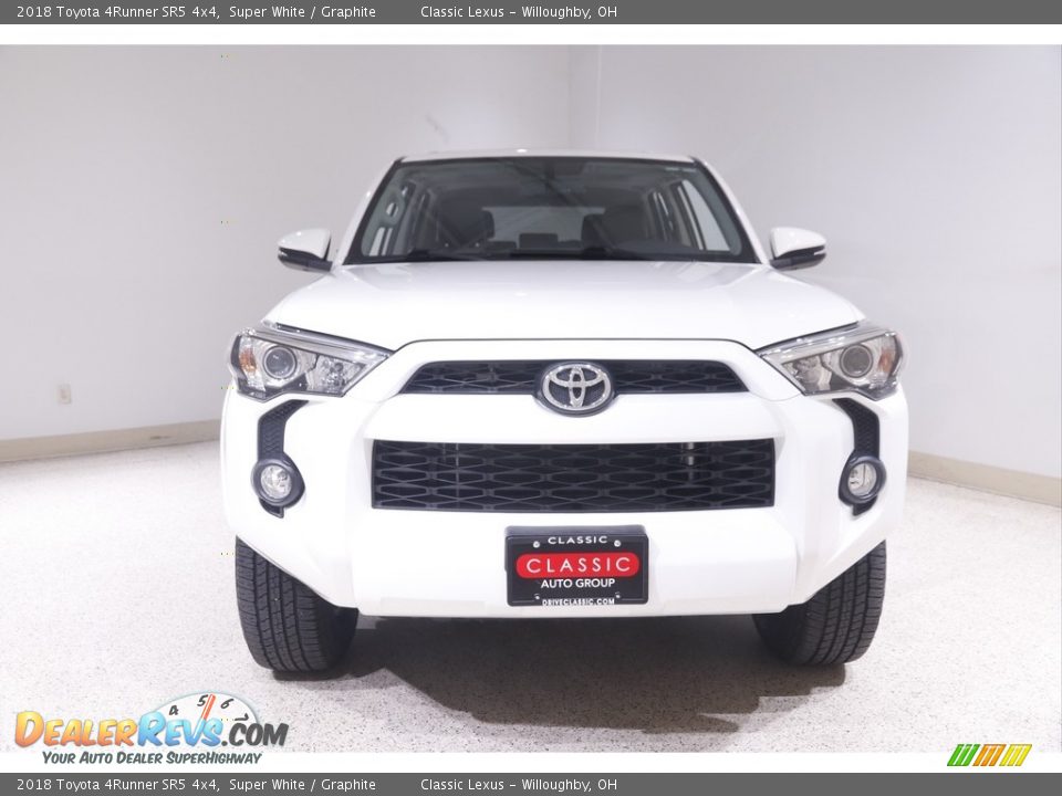 2018 Toyota 4Runner SR5 4x4 Super White / Graphite Photo #2