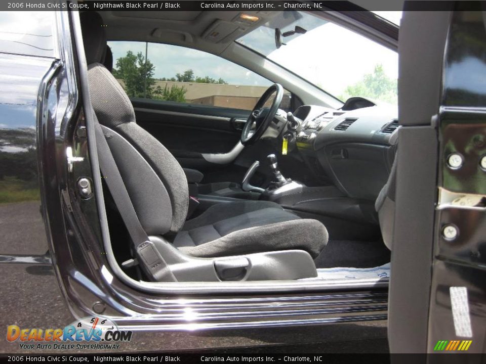 2006 Honda Civic Si Coupe Nighthawk Black Pearl / Black Photo #18