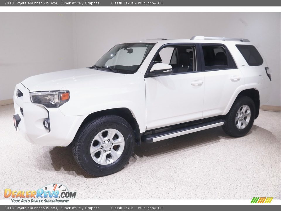 2018 Toyota 4Runner SR5 4x4 Super White / Graphite Photo #3