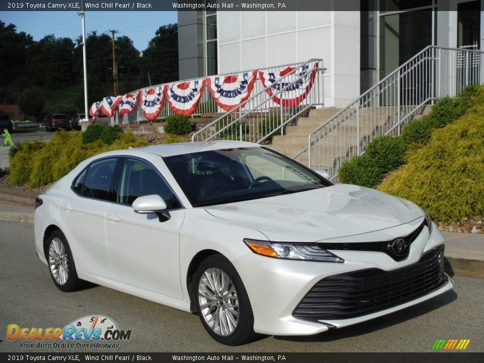 2019 Toyota Camry XLE Wind Chill Pearl / Black Photo #1