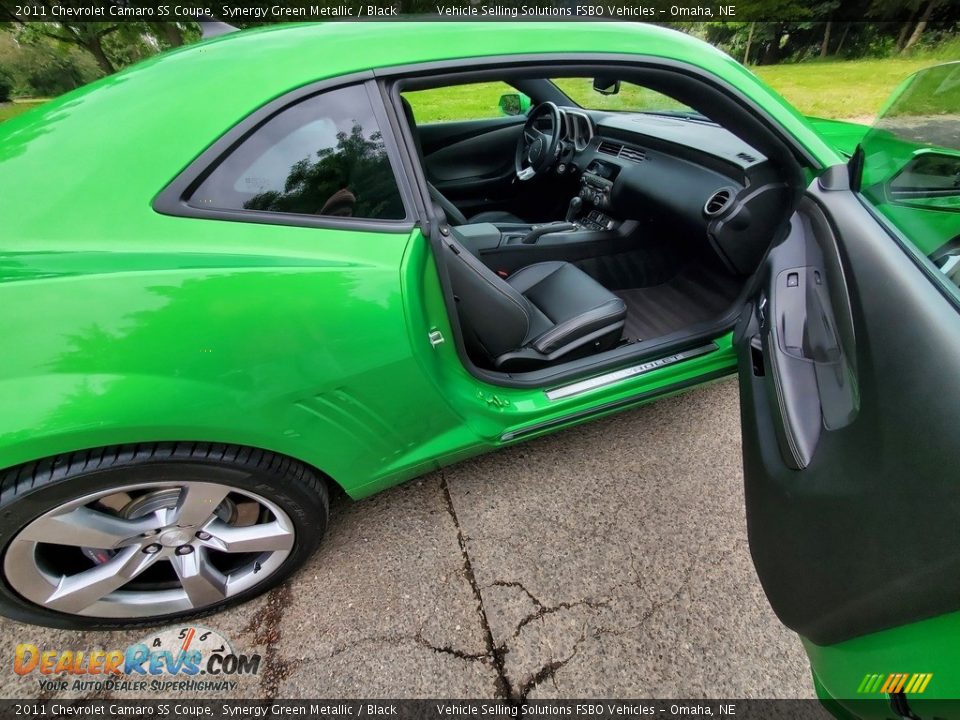 2011 Chevrolet Camaro SS Coupe Synergy Green Metallic / Black Photo #9