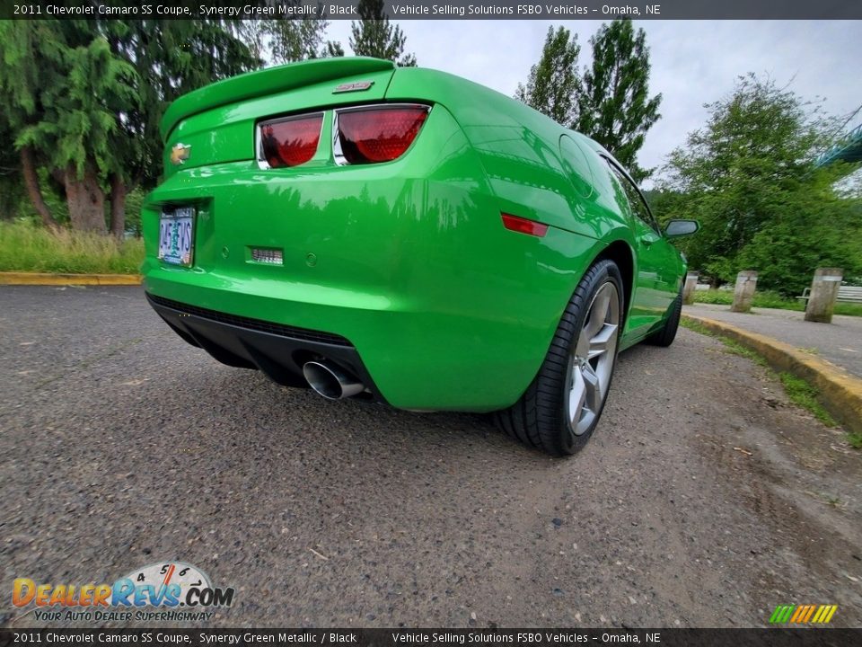 2011 Chevrolet Camaro SS Coupe Synergy Green Metallic / Black Photo #21