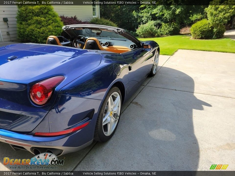 2017 Ferrari California T Blu California / Sabbia Photo #8