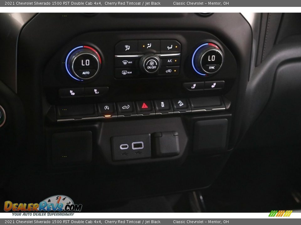 Controls of 2021 Chevrolet Silverado 1500 RST Double Cab 4x4 Photo #14