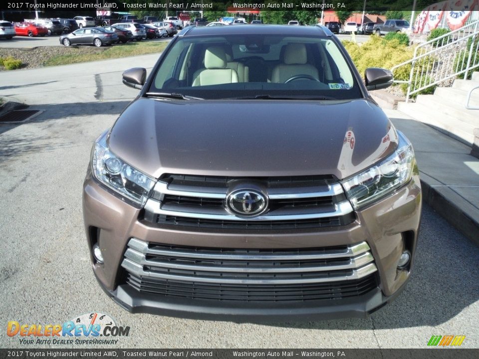 2017 Toyota Highlander Limited AWD Toasted Walnut Pearl / Almond Photo #12