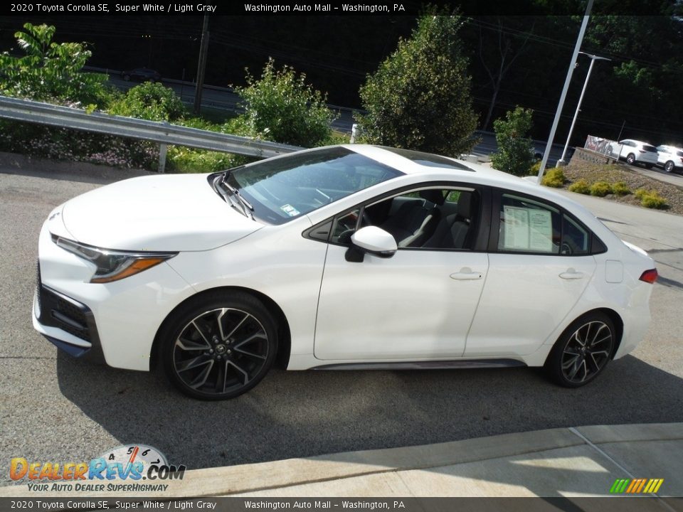 2020 Toyota Corolla SE Super White / Light Gray Photo #13