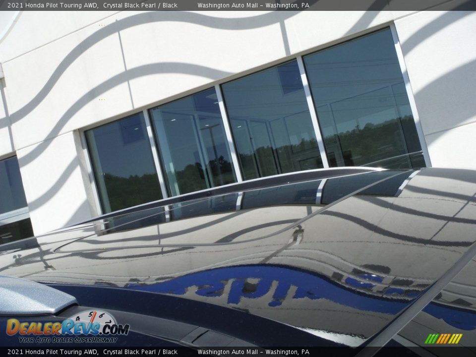 2021 Honda Pilot Touring AWD Crystal Black Pearl / Black Photo #3