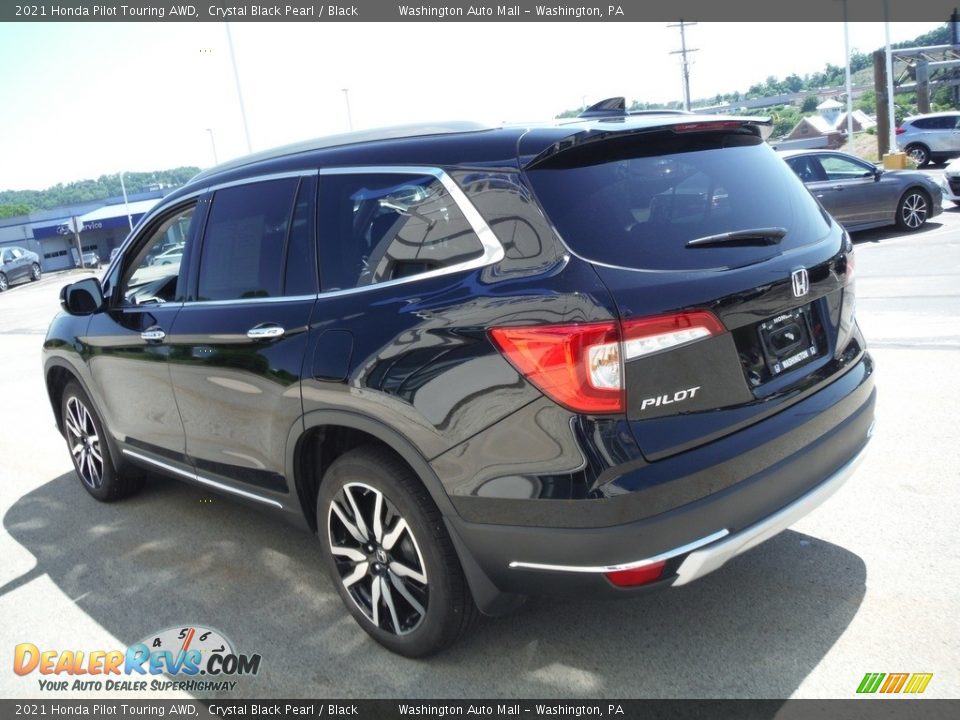 2021 Honda Pilot Touring AWD Crystal Black Pearl / Black Photo #9