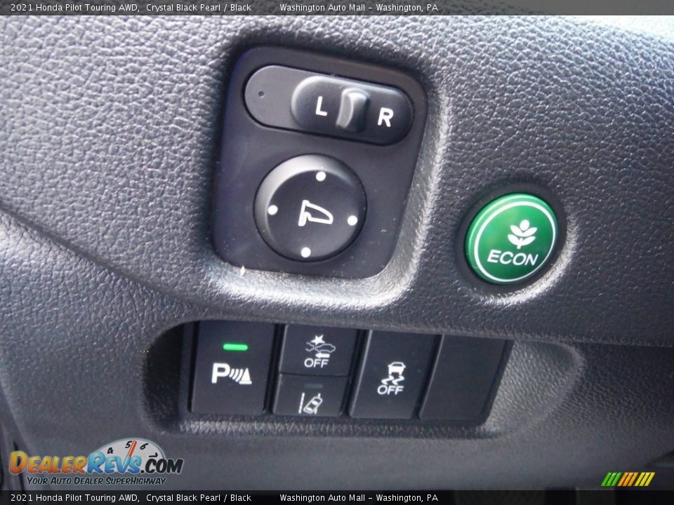 2021 Honda Pilot Touring AWD Crystal Black Pearl / Black Photo #17