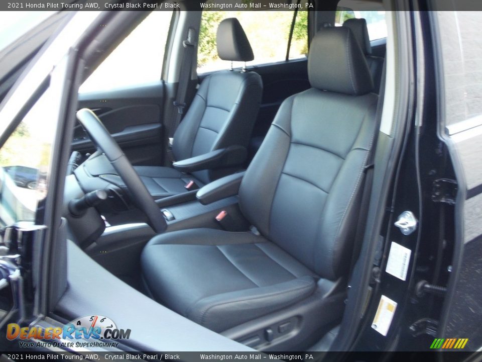 2021 Honda Pilot Touring AWD Crystal Black Pearl / Black Photo #18